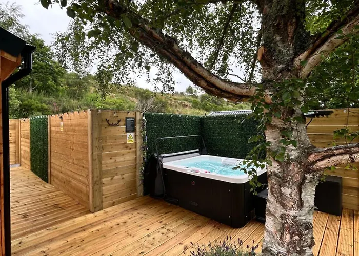 River Huts With Private Hot Tubs