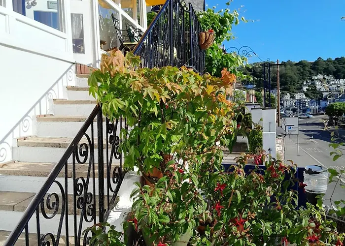 Dolphin Guest House Looe, United Kingdom