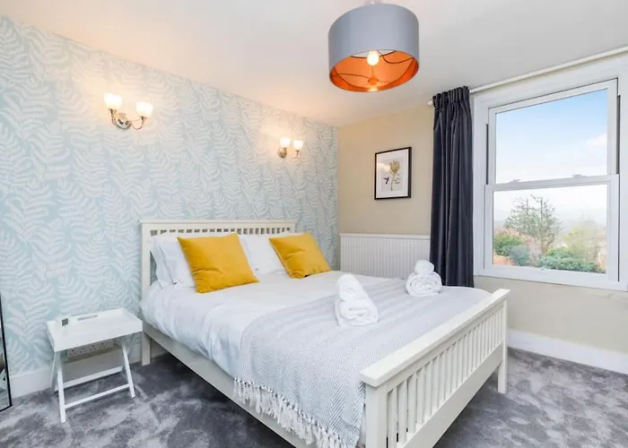 Morleys Rooms - Located In The Heart Of Hurstpierpoint By Huluki Sussex Stays
