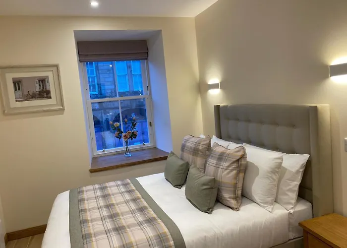 Waverley Inn Apartments
