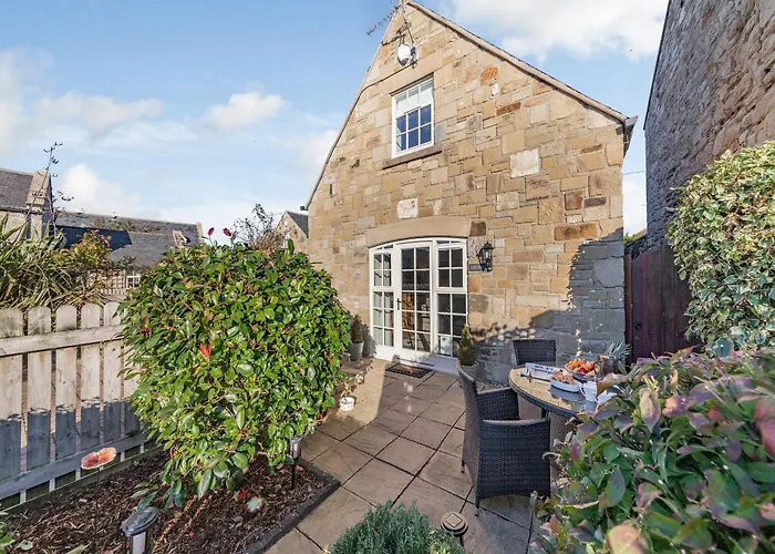 Cobblestone Cottage