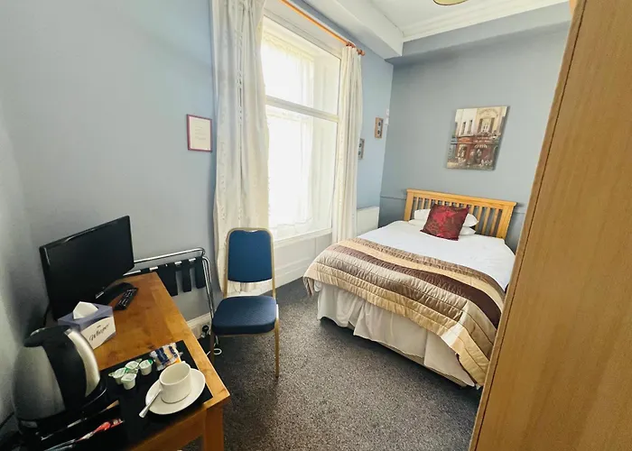 The George Hotel