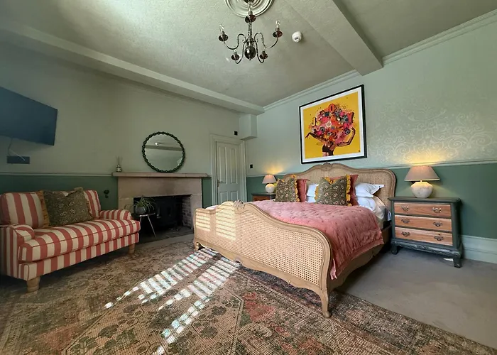 Halford House - Adults Only Guest House
