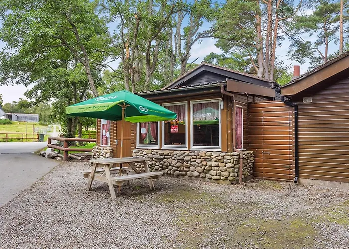Delny Highland Lodges