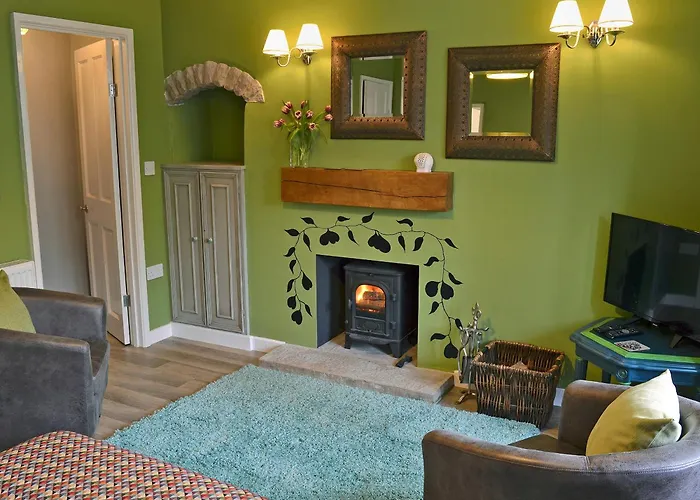 Nutmeg Cottage