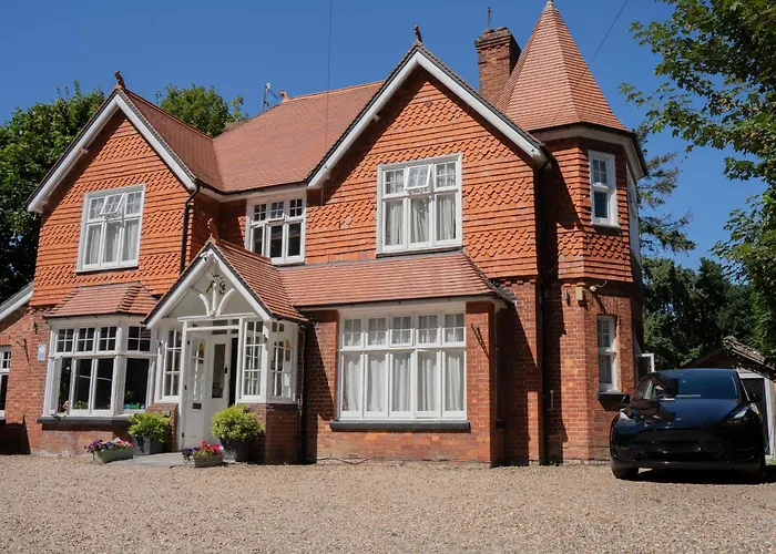 Gatwick Turret Guest House