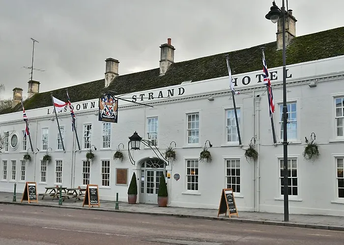 Lansdowne Strand