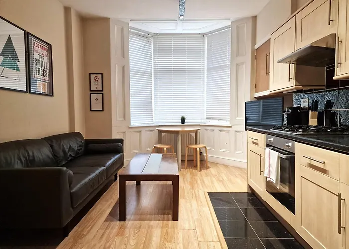 Bath Road Apartments