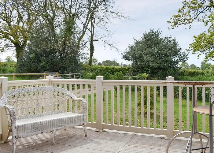 Llama Lodge Otterford, United Kingdom