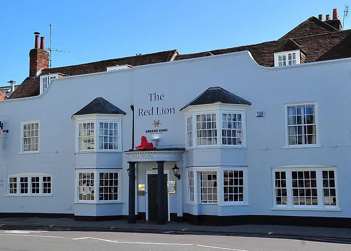 Red Lion By Greene King Inns