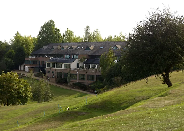 Hellidon Lakes