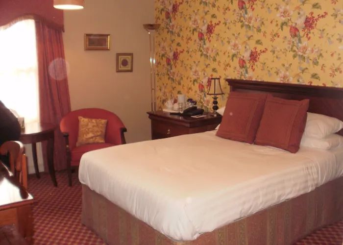 Stuart House Hotel