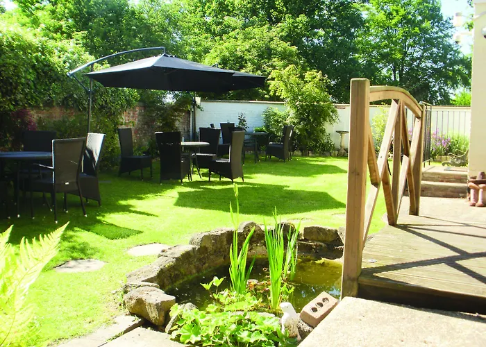 Stuart House Hotel