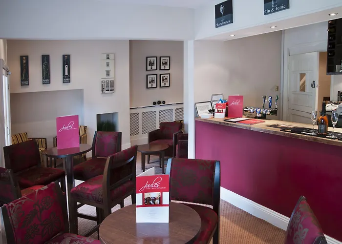 Clarence Court Hotel Cheltenham, United Kingdom