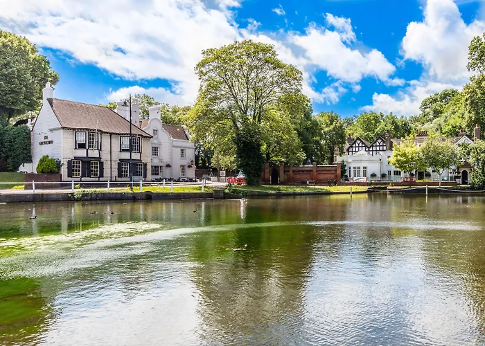 Greyhound Hotel Carshalton, United Kingdom