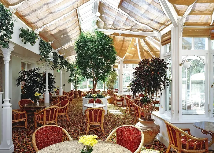 Arundel House