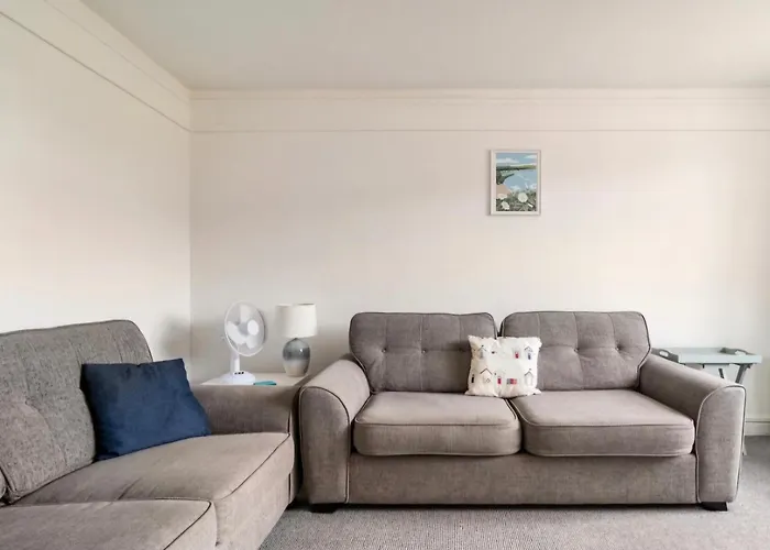 45 New Esplanade Court Apartment Paignton, United Kingdom