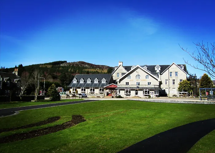 Duke Of Gordon Hotel