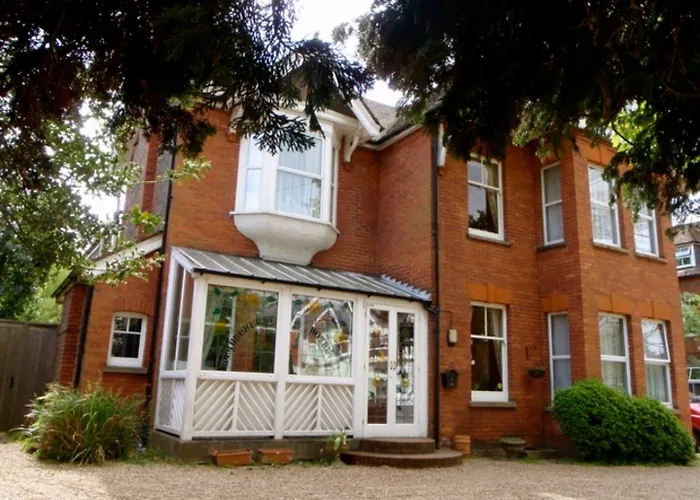 Wimblehurst Hotel