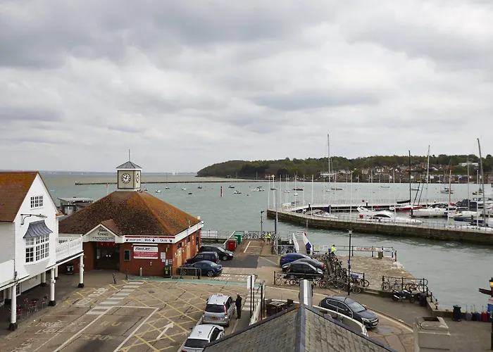 Fountain Inn By Greene King Inns Cowes , United Kingdom