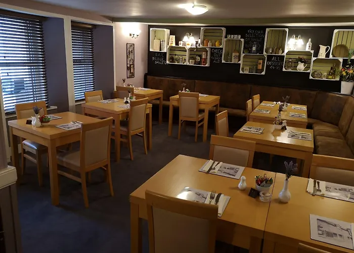 The Commercial Hotel