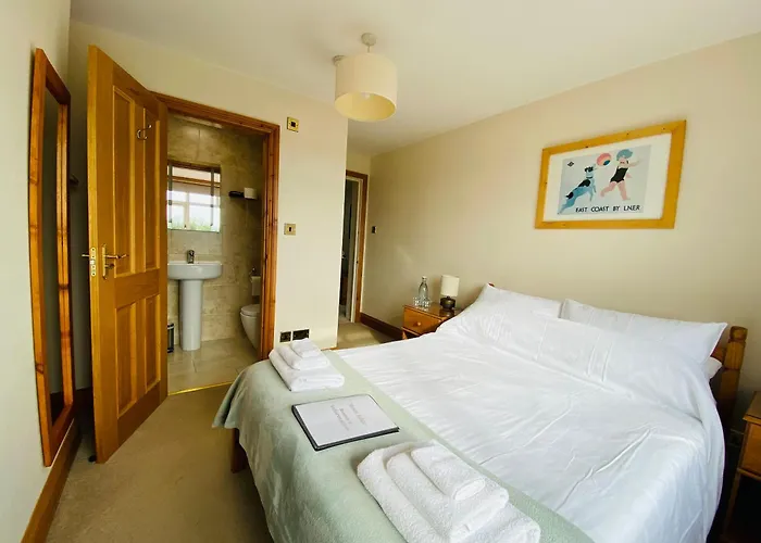 Mooredge Guest House