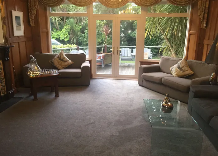 Lugo Rock Guest House
