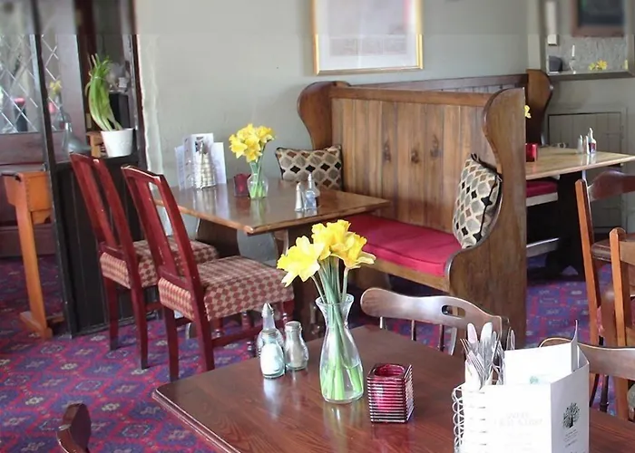 Royal Oak Inn