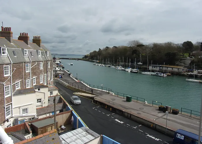 The Cavendale