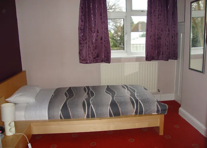 Gainsborough Lodge Horley , United Kingdom