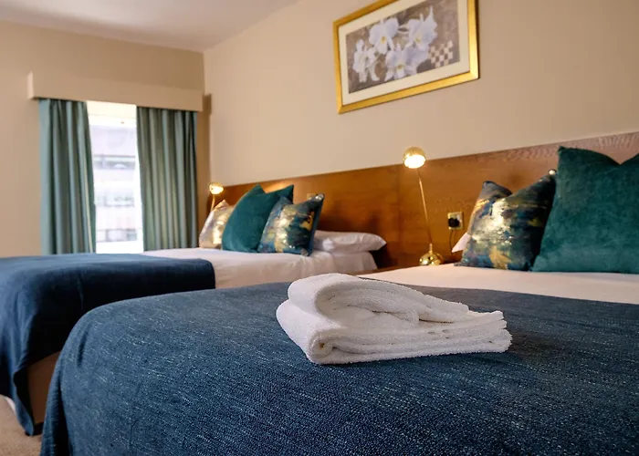 Charlemont Arms Hotel