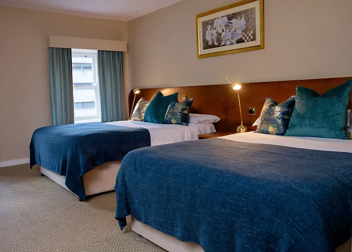Charlemont Arms Hotel