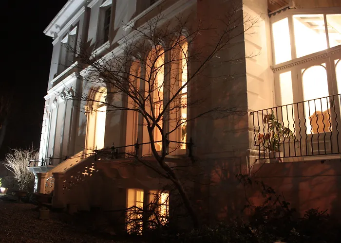 Lypiatt House