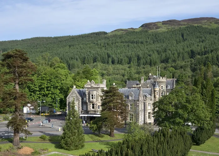 The Tarbet Hotel