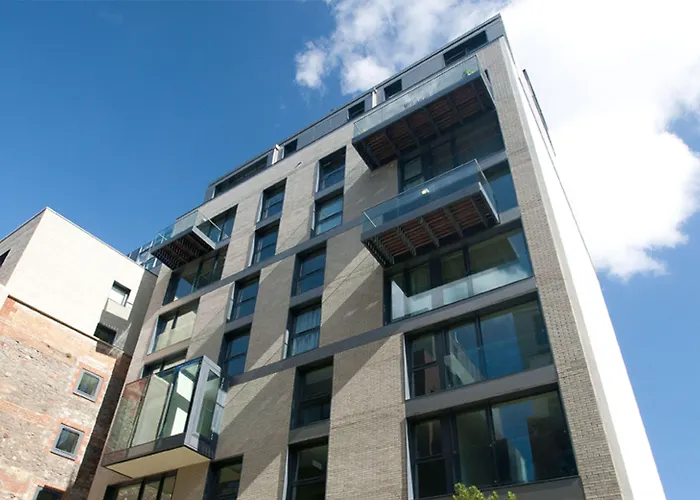 Cleyro Serviced Apartments - Finzels Reach