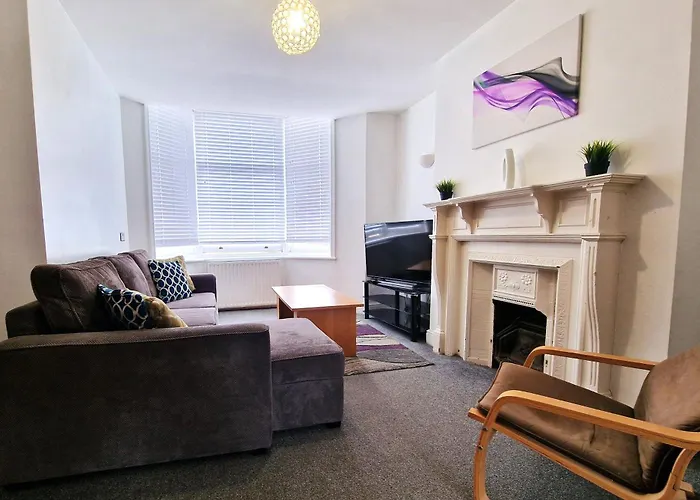 Bath Road Apartments