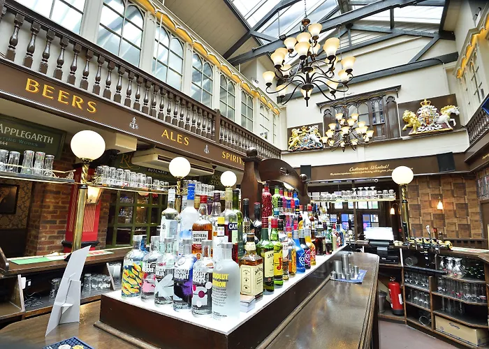 The Royal Victoria And Bull Hotel