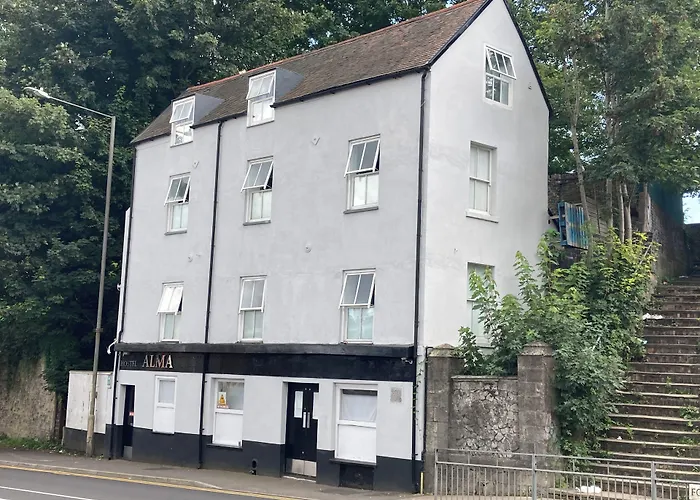 Alma House