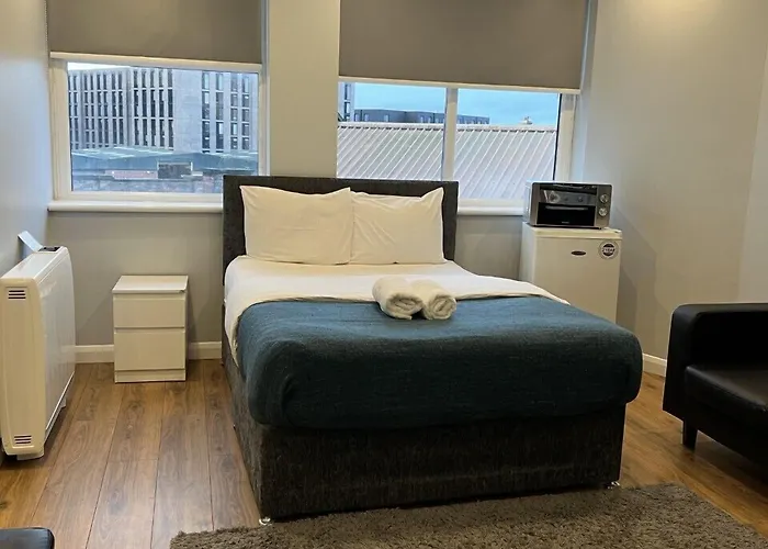 Showcase Apartments - Kimberley House