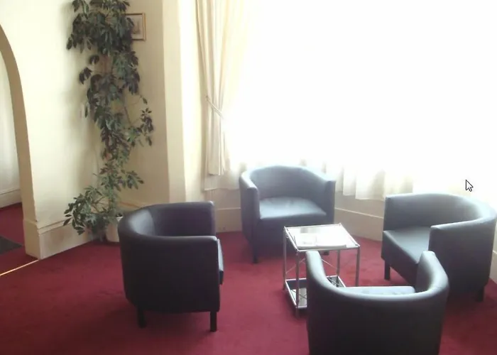 Ashwood Hotel