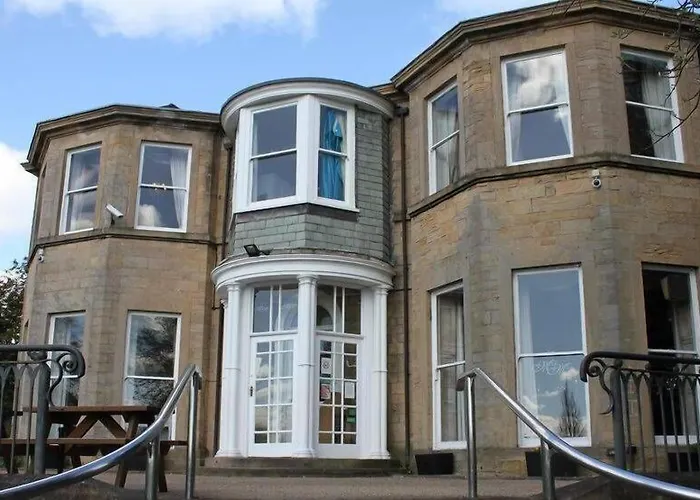 Mansfield Manor