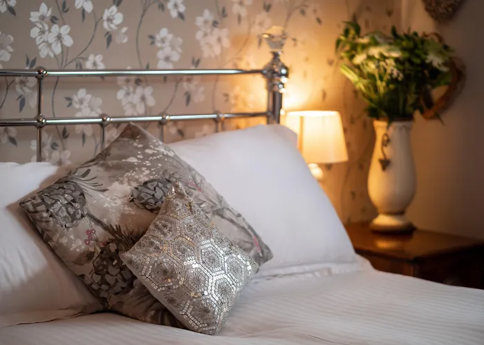 Avalon House B&B