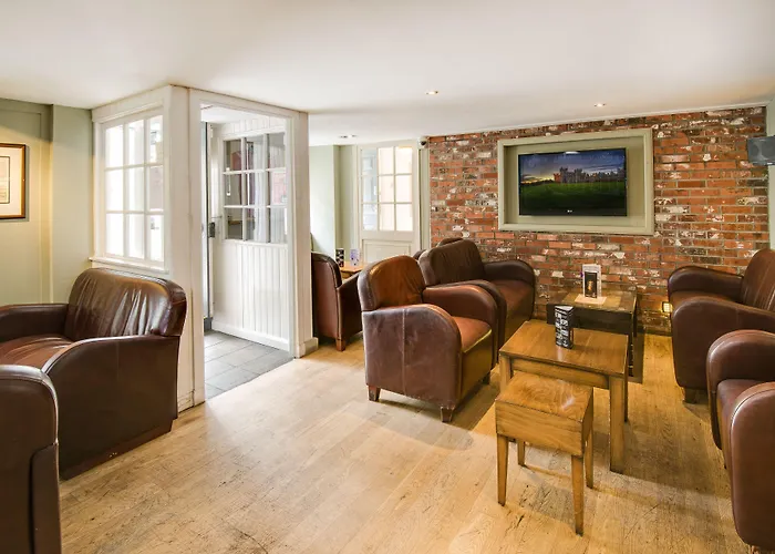Queenshead Hotel Kelso
