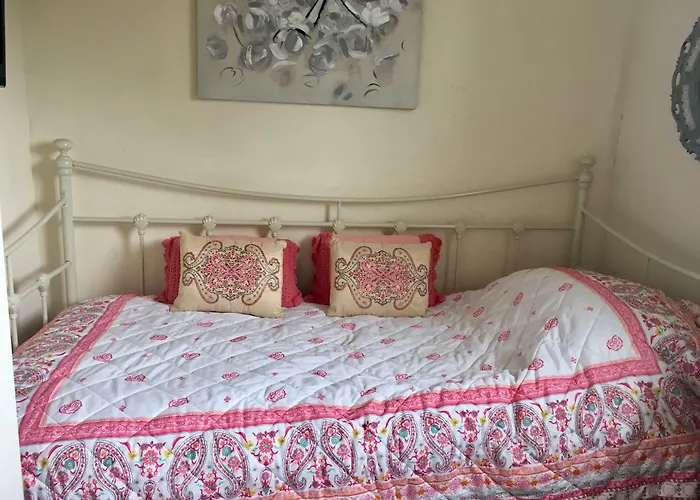 Stoneway Guest House
