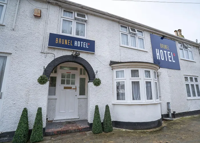 Oyo Brunel Hotel