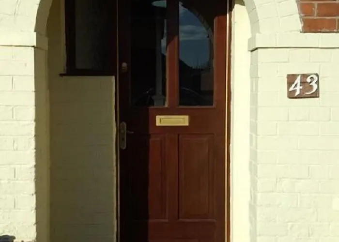 Deacon Street Town House