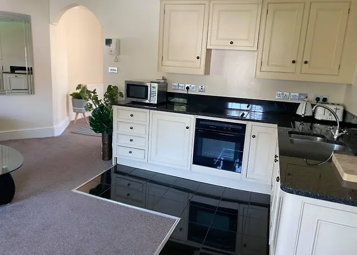 Letting Serviced Apartments - Guards View, Windsor
