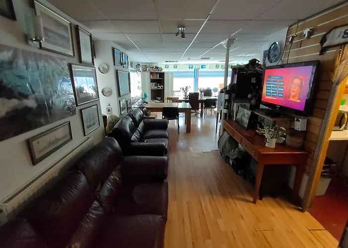 Nomad Nest Hostel Plymouth, United Kingdom