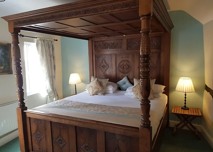 Cromwell'S Inn