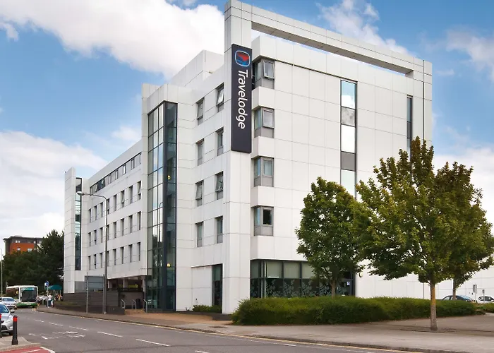 Travelodge Cardiff Atlantic Wharf Hotel
